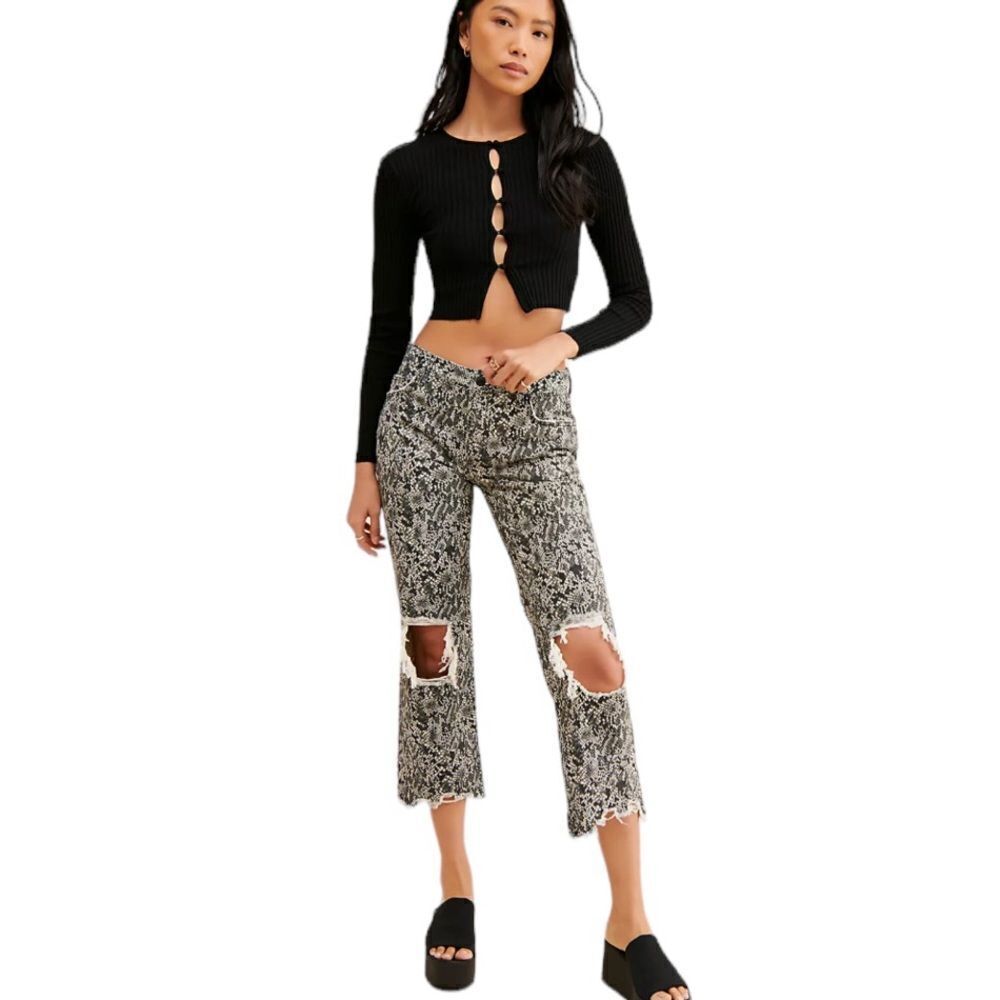 Free People Maggie Mid-Rise gray black snake Printed Jeans distressed size 25
